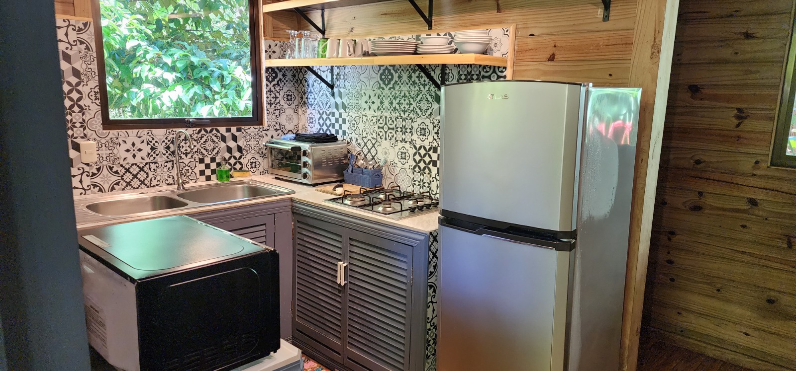 Charming Rustic Hotel Surrounded by Nature – Prime Location Minutes from the Beach selected