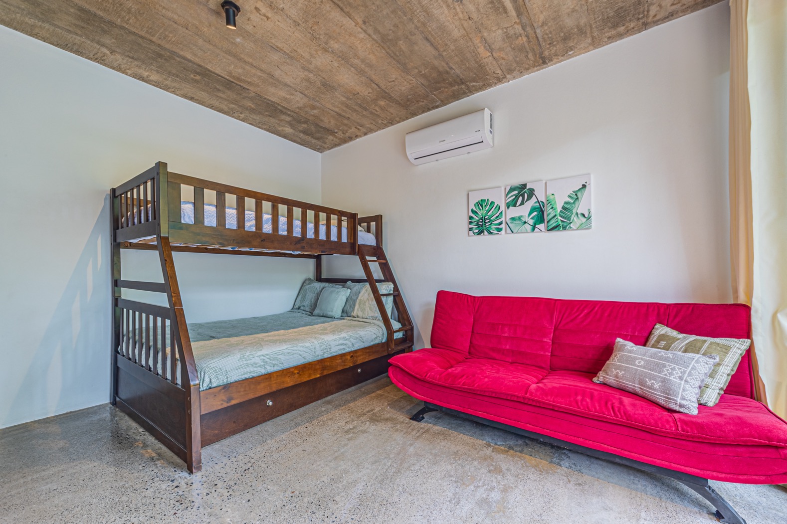 Modern Villa with Infinity Pool, Rancho & Expansion Potential in Prime Uvita Location selected