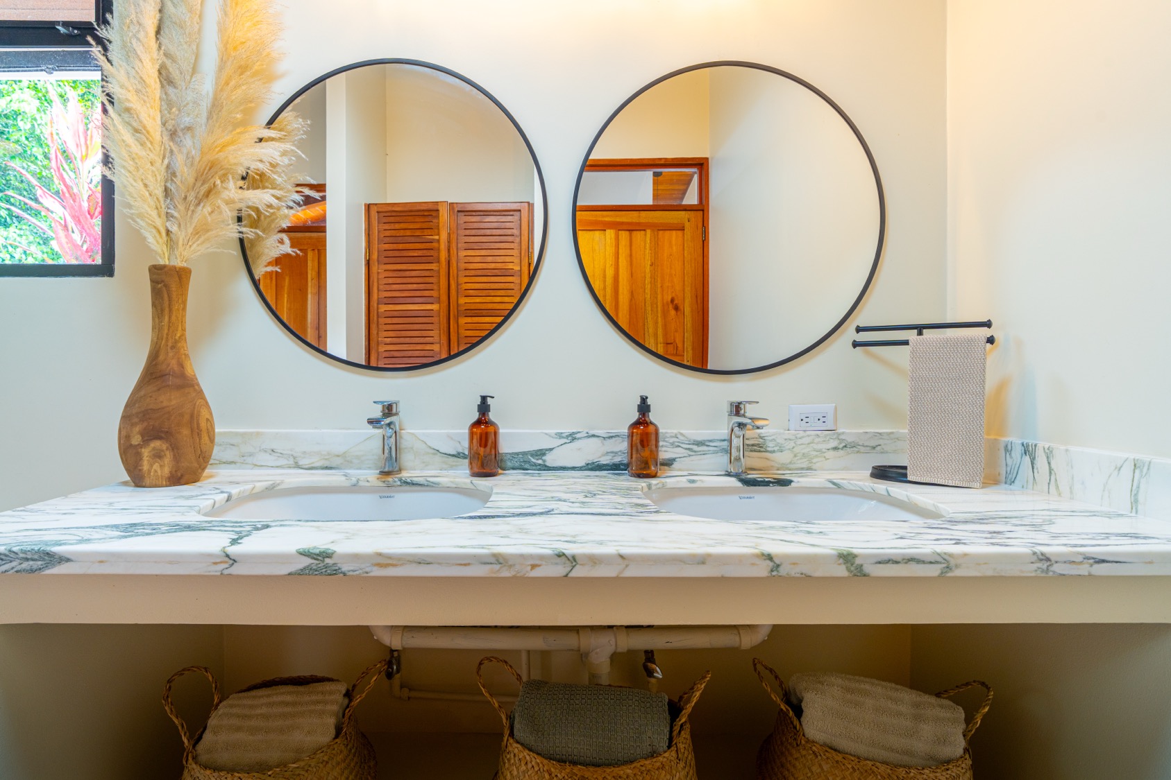 Ocean View Estate in Escaleras with Guest House, Pool & Expansion Potential selected