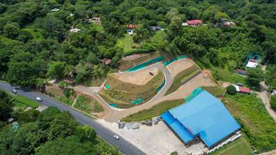 Prime Commercial Development Opportunity with Multiple Building Sites image 1