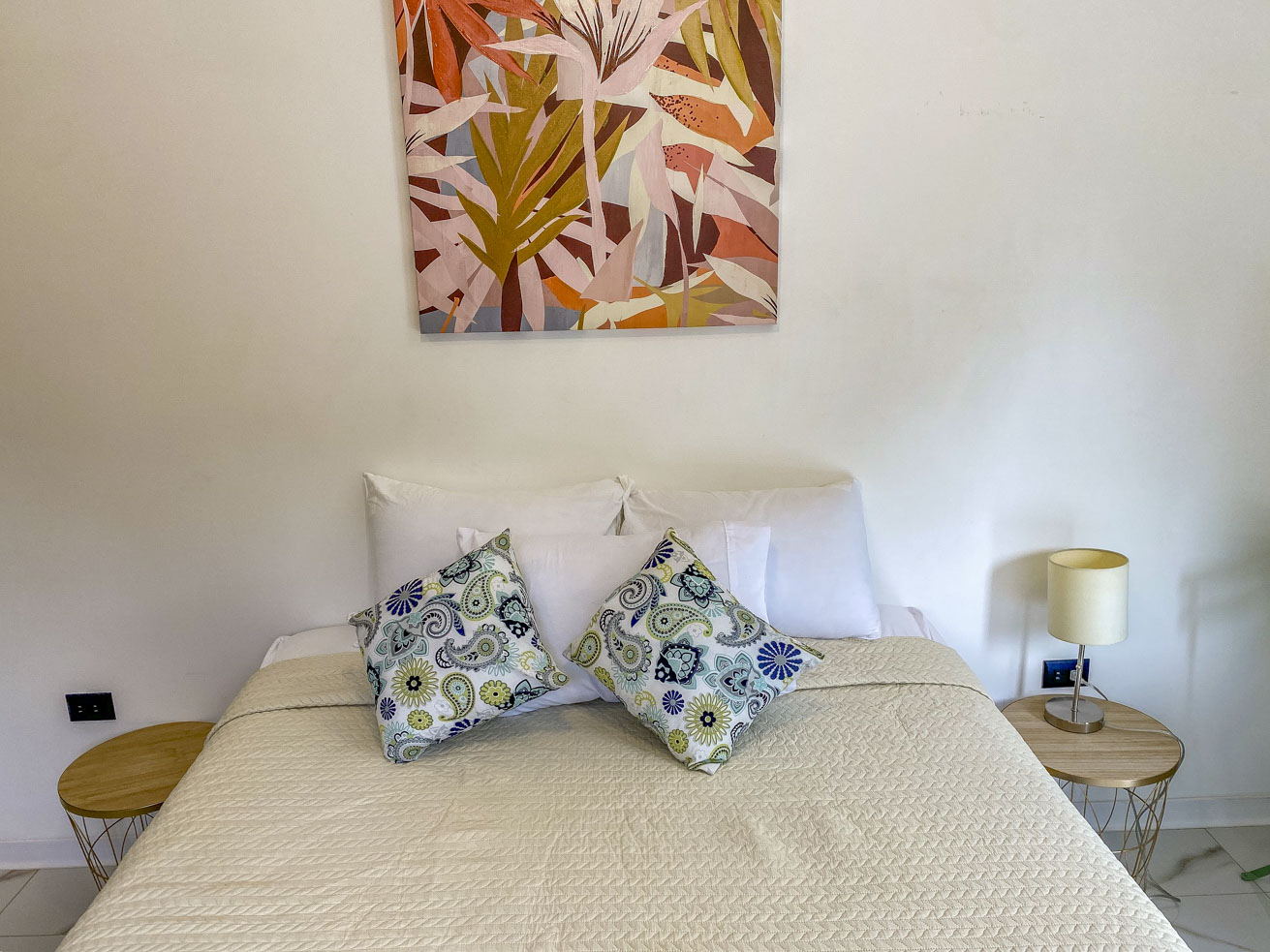 High-Demand Investment Property in Prime Uvita Location – 3-Bed Tropical Home Just 700 Meters from the Beach selected