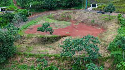 Prime Mountain View Property For Sale in Phase 11, Ojochal Costa Rica image 3