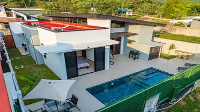 Hidden Gem Villa – Brand New & Fully Furnished 3 Bed | 3 Bath | Private Pool | Costa Rica's South Pacific image 2