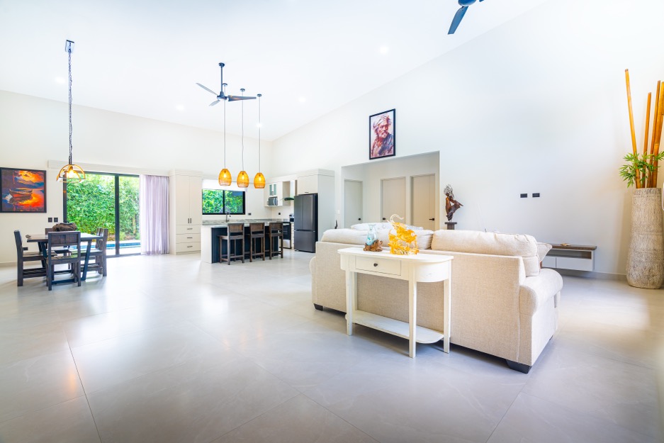 Elegant Coastal Living in Uvita – Walk to Beach, Dine, and Nature selected