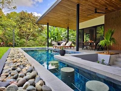 Stunning New Modern Home in Ojochal – Usable Lot Surrounded by Jungle and Creeks image 4