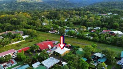 Prime Investment Opportunity in Uvita: Income-Producing Fourplex Just 300 Meters from the Beach image 5