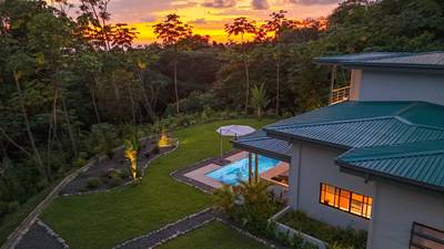 Private Modern Tropical Paradise Home For Sale in Ojochal, Costa Rica image 1