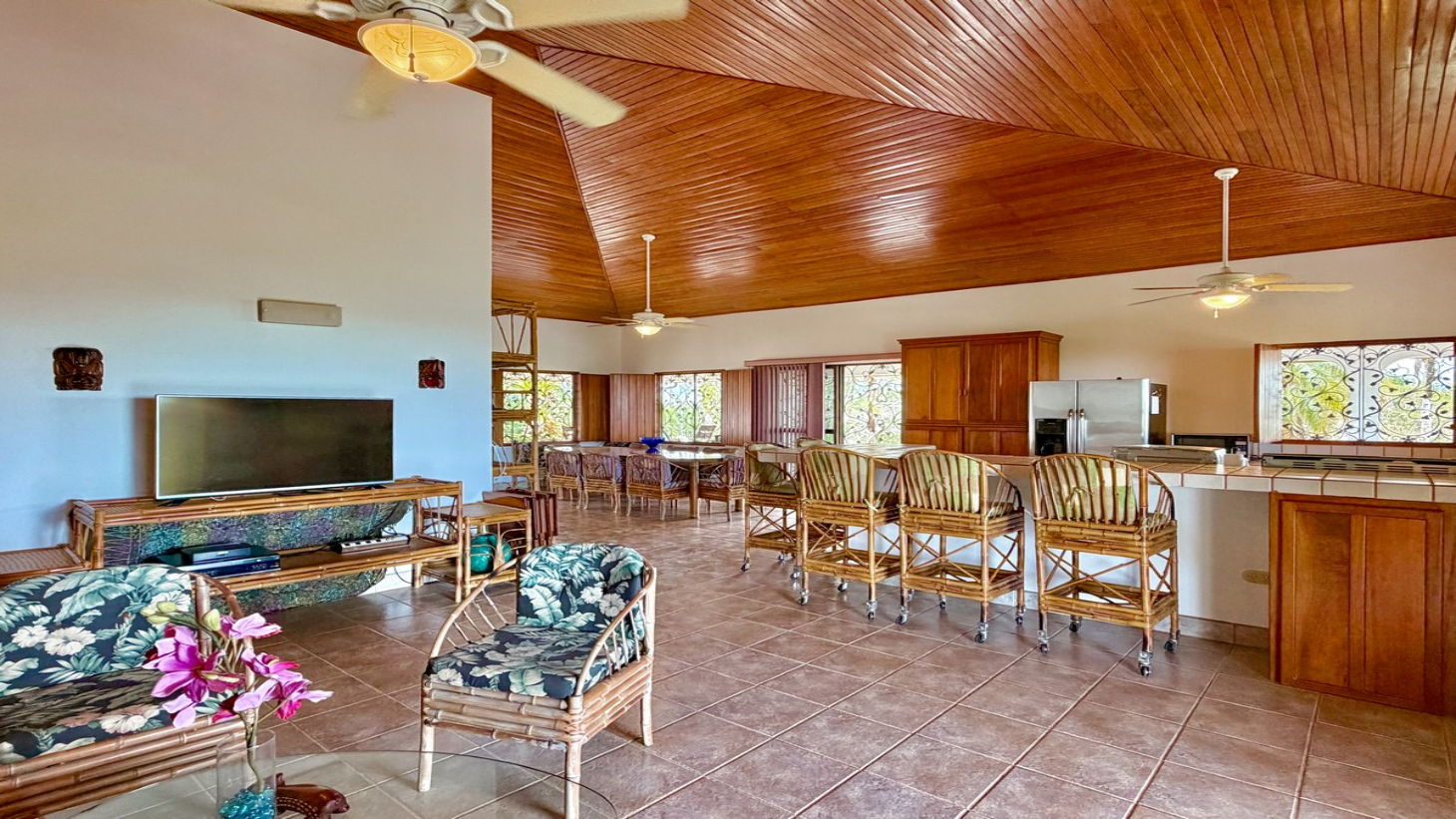 3.64 ACRES – 3 Bedroom Home With Expansive Ocean Views, Multiple Areas to Build, Public Road With Commercial Potential, 10min to the Beach!! selected