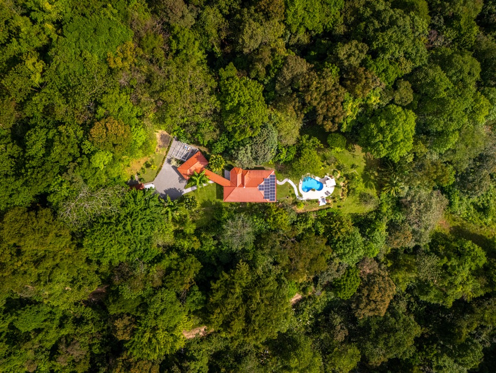 Villa Allamanda — Solar-Powered Luxury Retreat with Ocean Views in the Mountains of Tres Ríos selected
