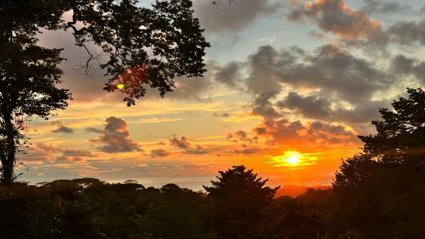 1.7 Acres Ocean View with Income-Generating Cabin – Uvita selected