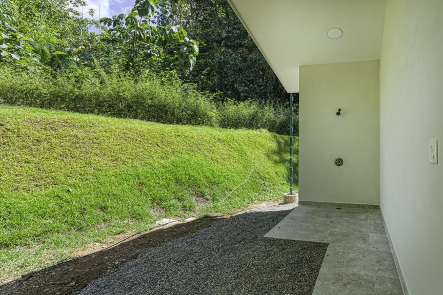 Casa del Bosque — A Modern Jungle Retreat in the New Tulpá Ridge Community, Matapalo selected