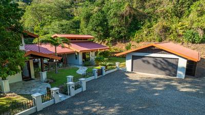 Stunning Waterfall Home + Guest Casita - Cascada Azul image 4