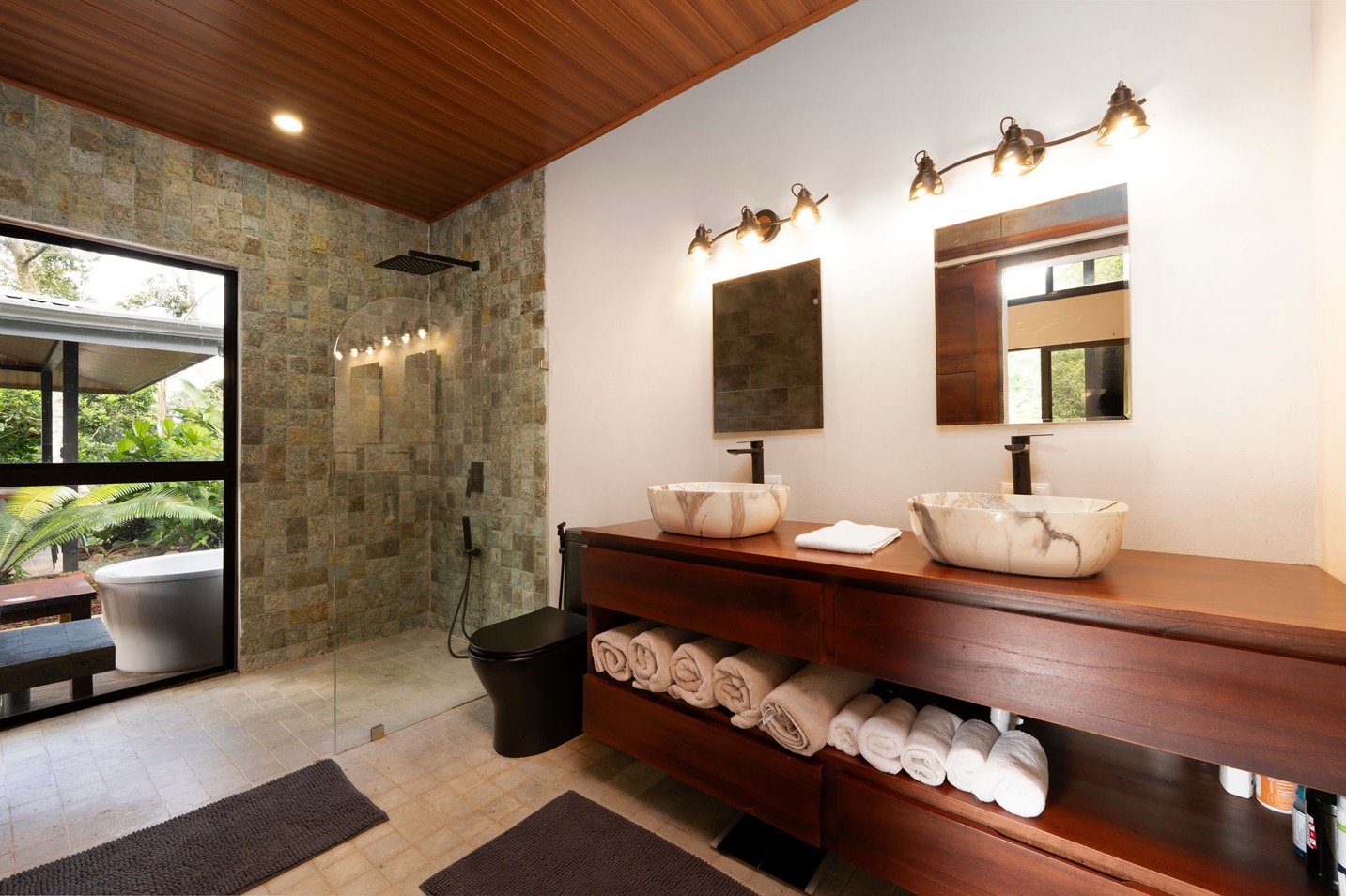 Two Modern Homes with Mountain View, Creek Access, and Multiple Building Sites in Tumbas, Tinamastes selected