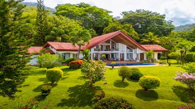 Casa La Bendición, Private Jungle Retreat with Ocean View image 2