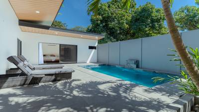 Location,Location, Location – 3-Bedroom Villa Steps from the Beach image 5