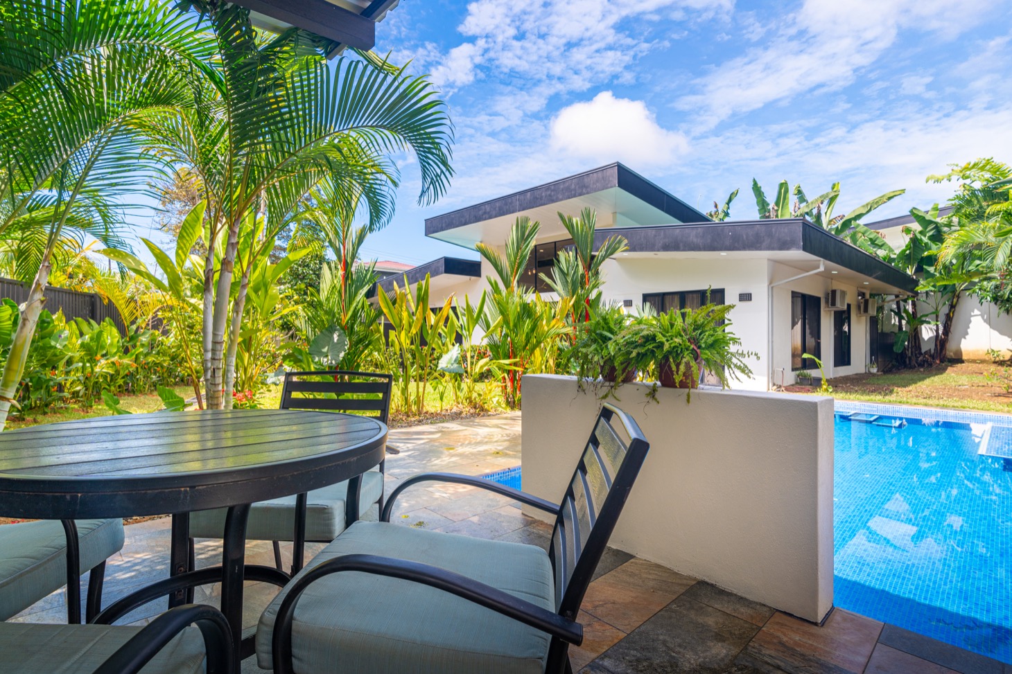 Charming Home Near Uvita’s Whale Tail Beach — Comfort, Privacy, and Rental Potential selected