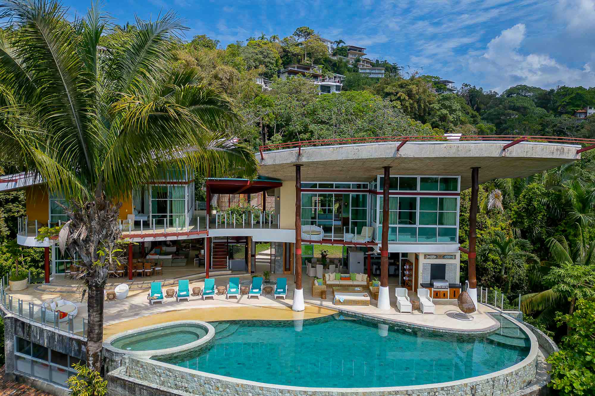 Luxury Mountain & Ocean View Villa in Manuel Antonio selected