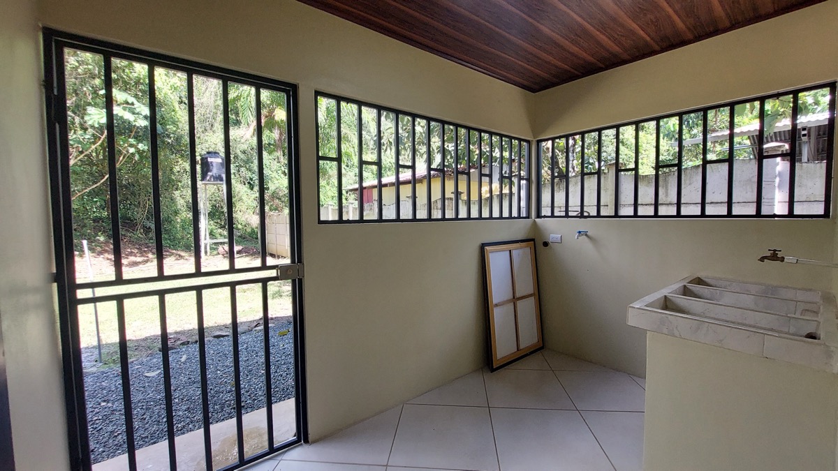 Affordable Home in Hatillo – Just 5 Minutes from Playa Dominical & Playa Linda selected