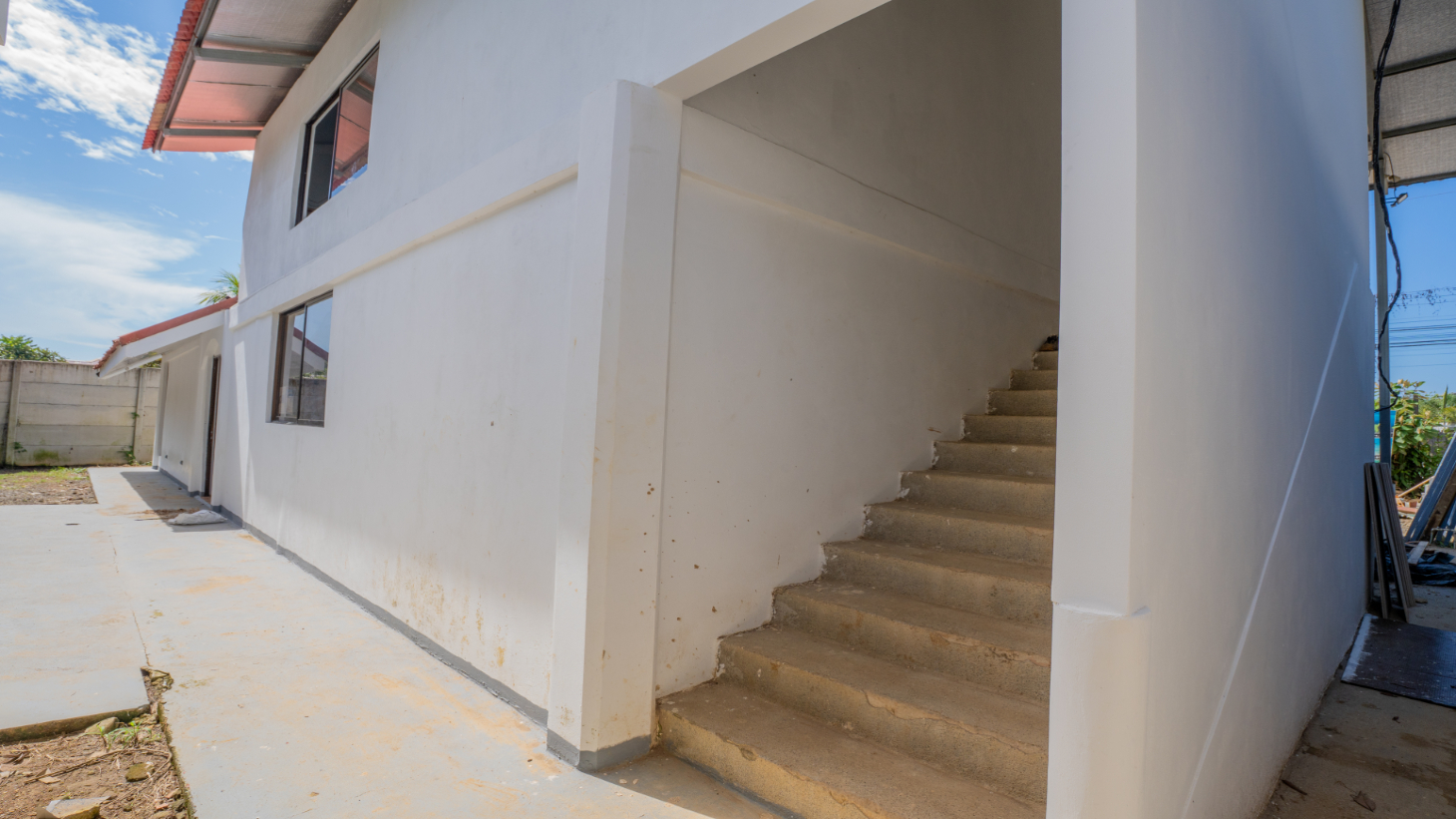 Apartments within Walking Distance to the Beach In Uvita – 0.21 Acres selected