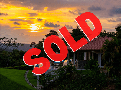 Oceanview Oasis House: Private Waterfall, Infinity Pool & Jungle Trails in Gated Costa Rica Community image 1