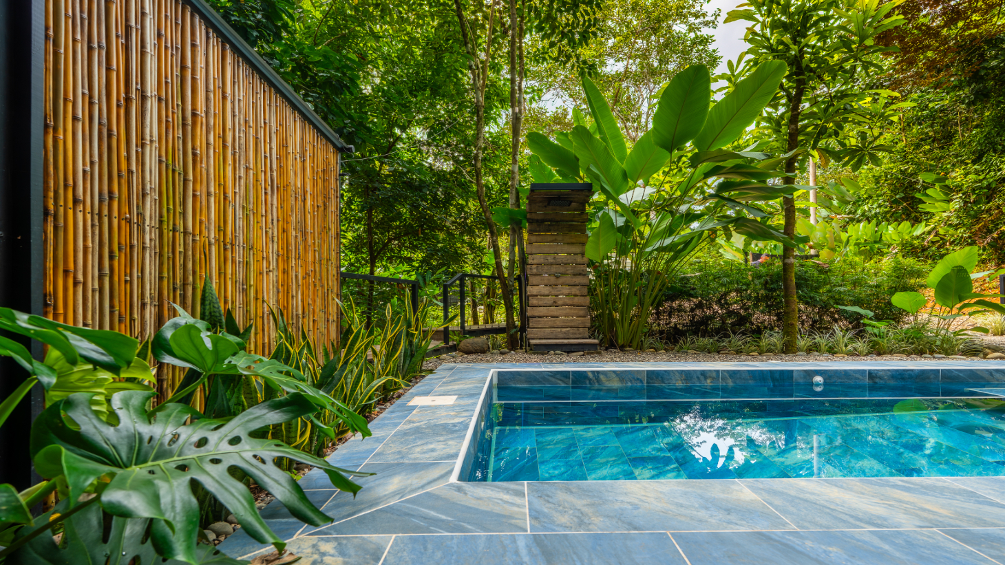 Turn-Key Luxury Boutique Jungle Bungalows + Build-Ready Expansion site – Profitable Airbnb in Ojochal selected