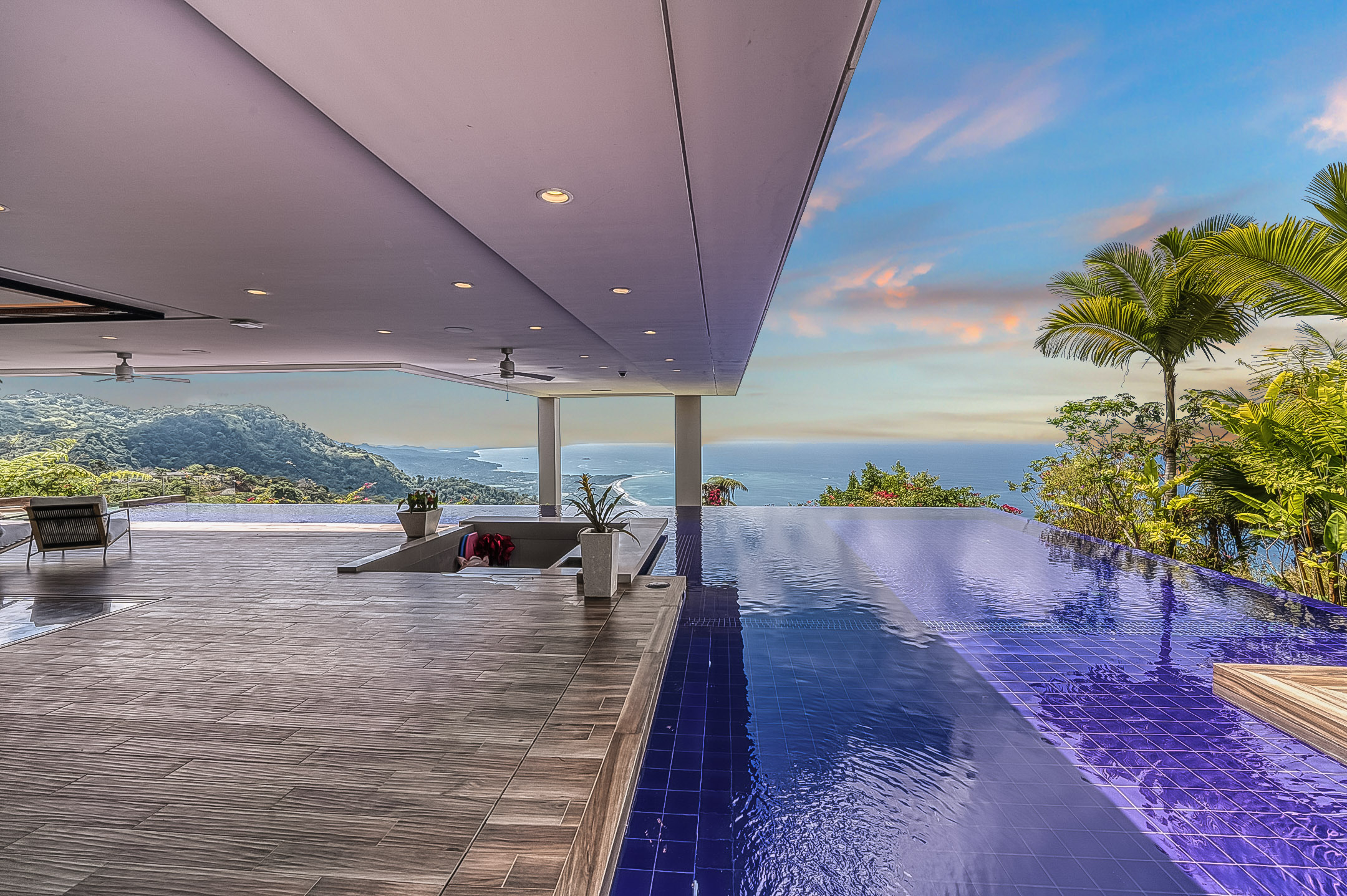 Château Montage An Architectural Masterpiece in Southern Costa Rica selected