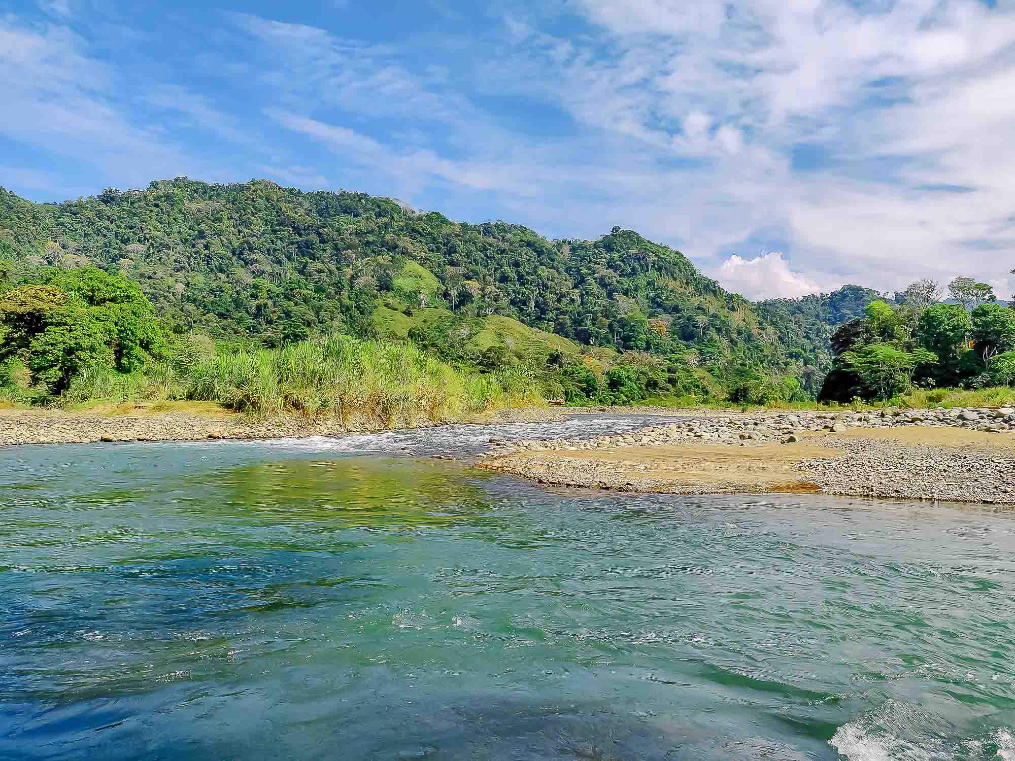 777-acres-of-stunning-ecological-beauty-in-manuel-antonio