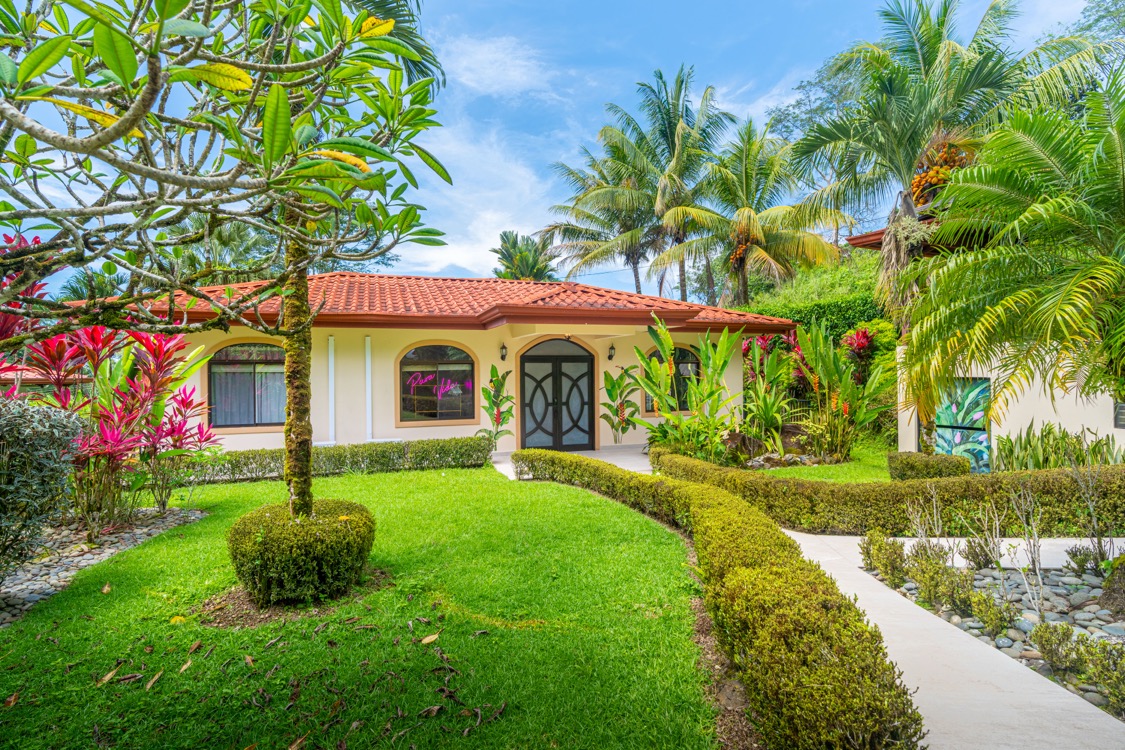 Move-In Ready Jungle Home in Gated Community selected