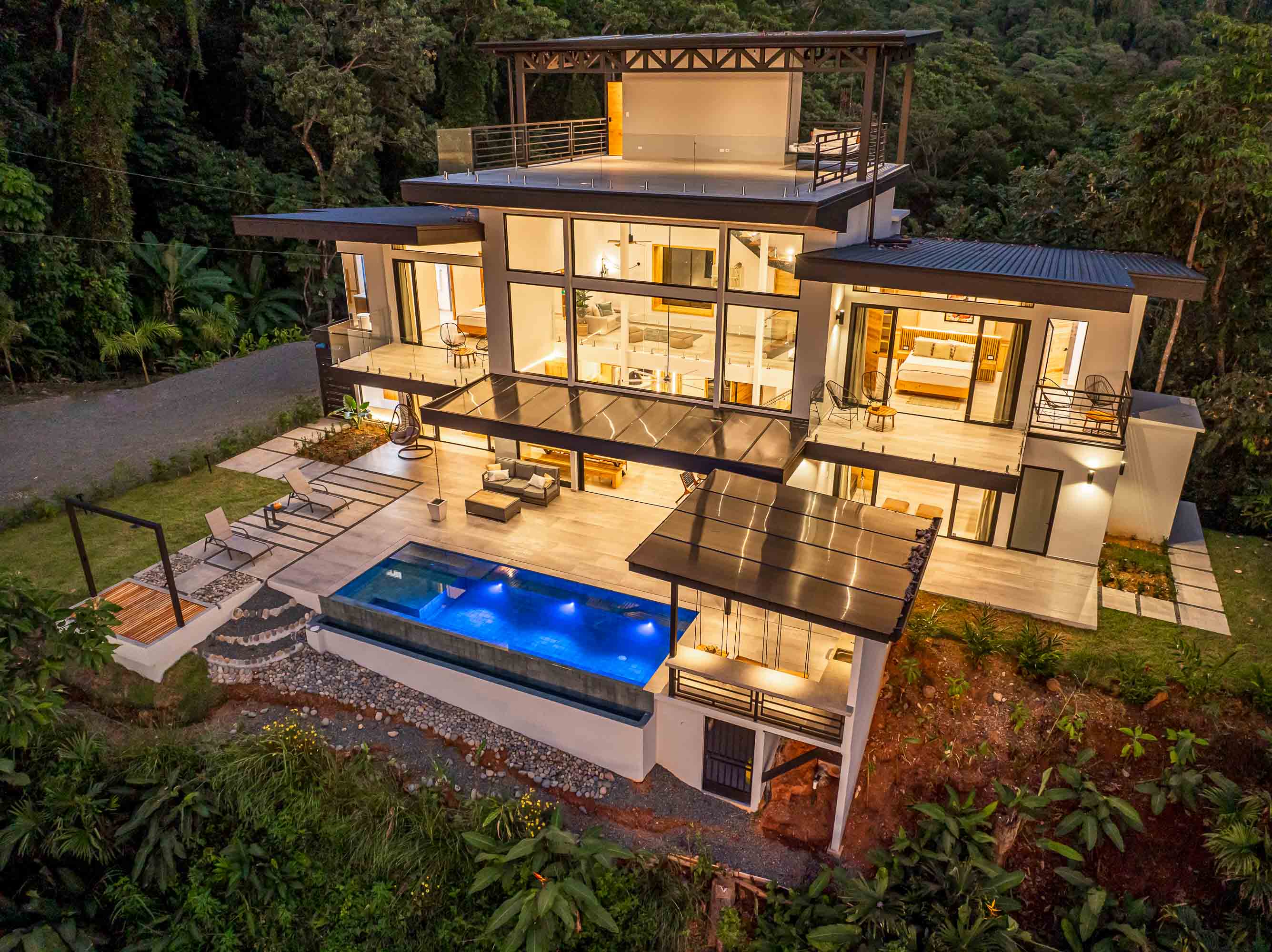 Exclusive Luxury Ocean-View Villa with Infinity Pool in Hatillo selected