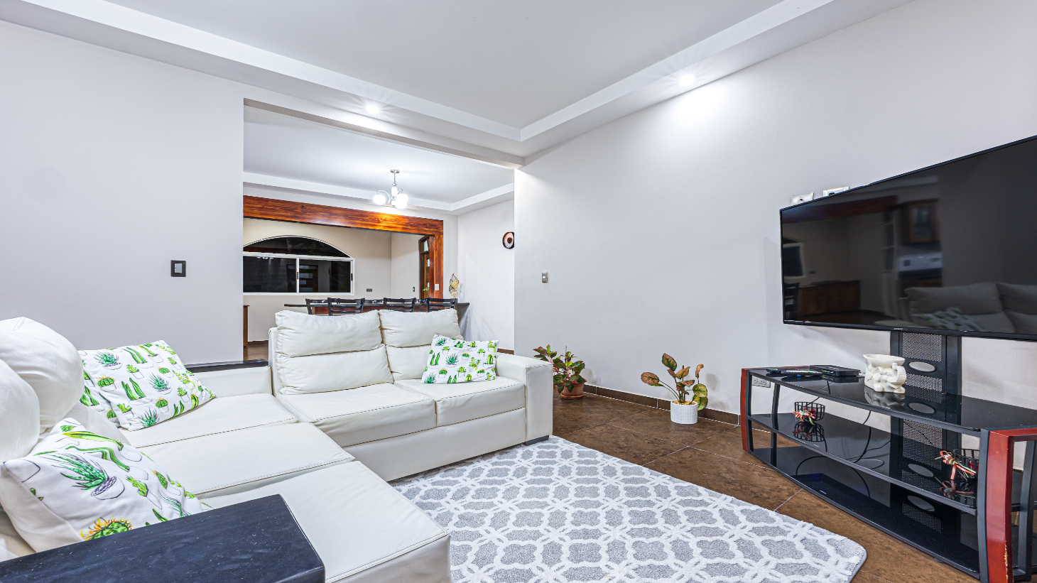 5-Bedroom Residence in Prime Uvita Location selected