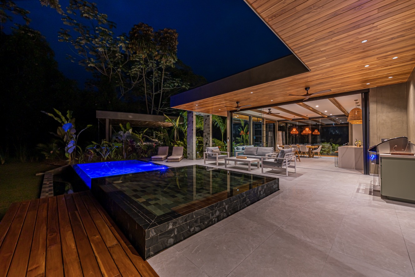 Casa Köbö – A Masterpiece of Design, Nature, and Tranquility in Playa Hermosa selected