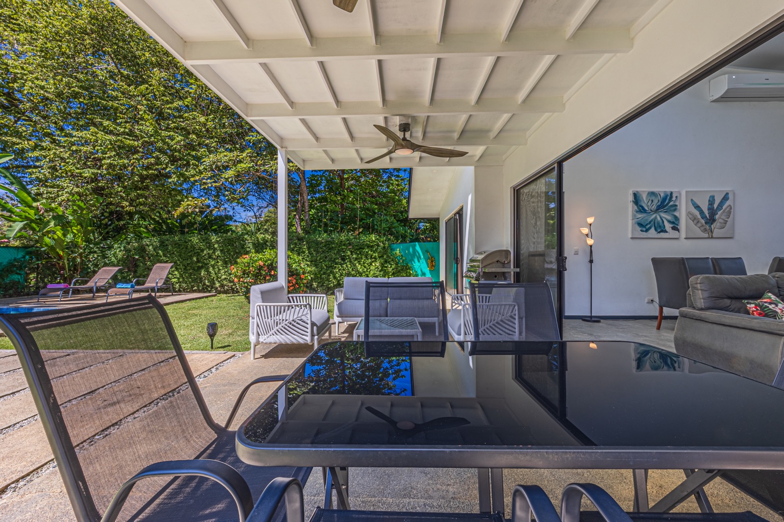 Tropical Modern Pool Residence Minutes from Marino Ballena National Park selected