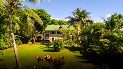 Casa Brisa de La Playa, 2 Bedroom Home Just Steps From the Beach! image 1