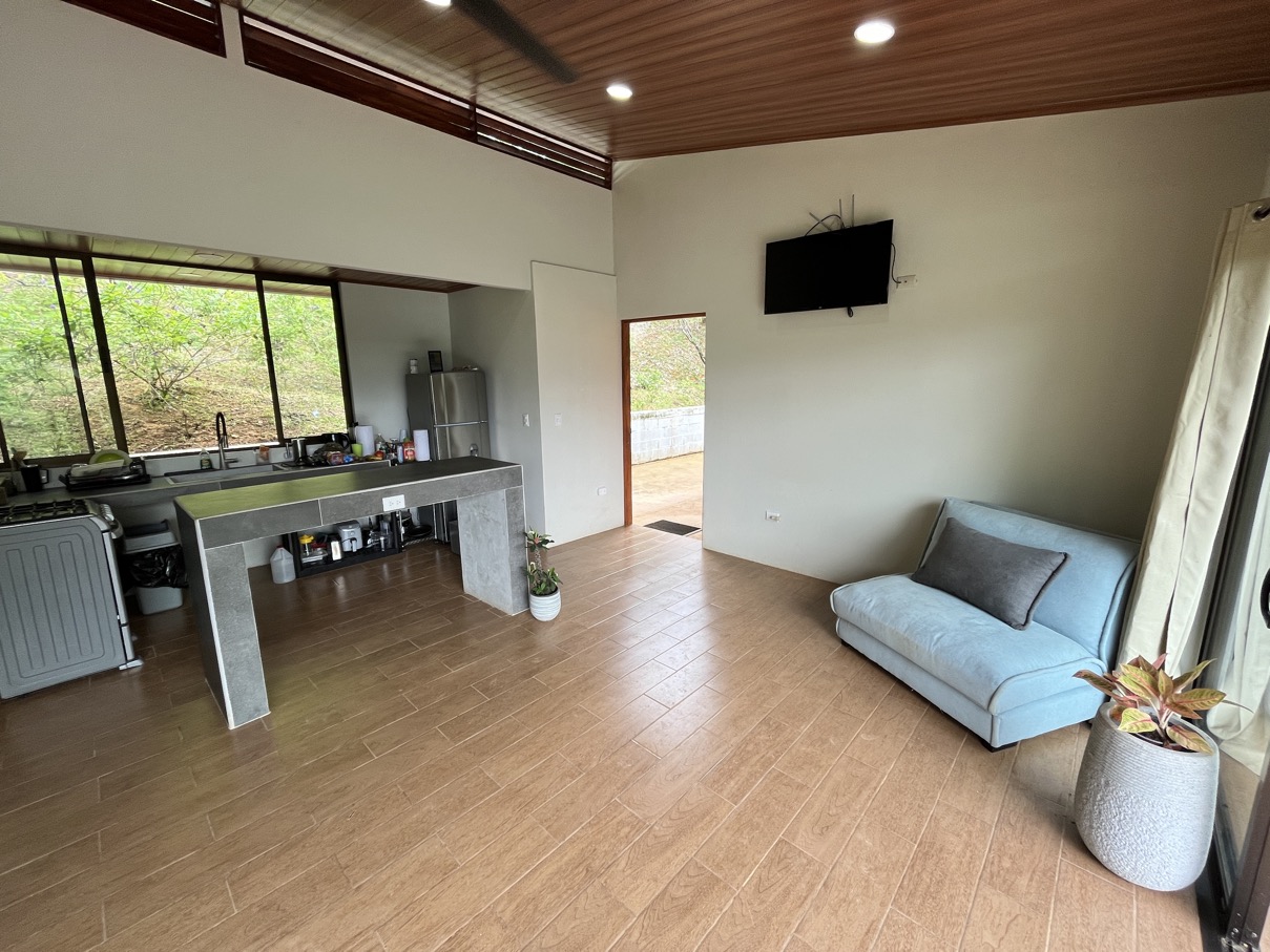 Charming Mountain Retreat in Vergel de Osa – Minutes from Ojochal, Beaches, and Waterfalls selected