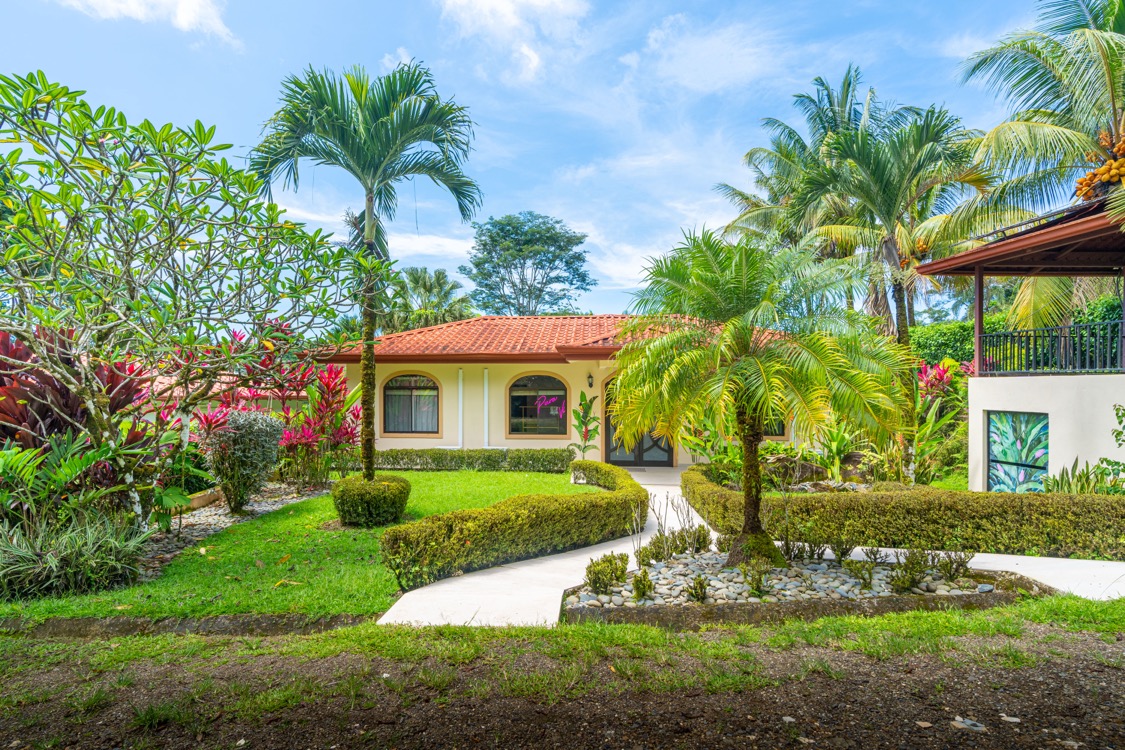 Move-In Ready Jungle Home in Gated Community selected