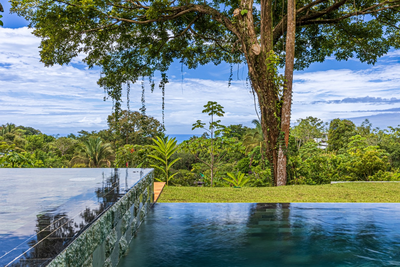Casa Köbö – A Masterpiece of Design, Nature, and Tranquility in Playa Hermosa selected