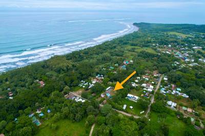 Dream Location – Prime Beach Lot in Bahía image 1