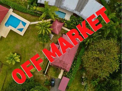 Peaceful 2-Bedroom Home in a Lush Garden in Ojochal image 1