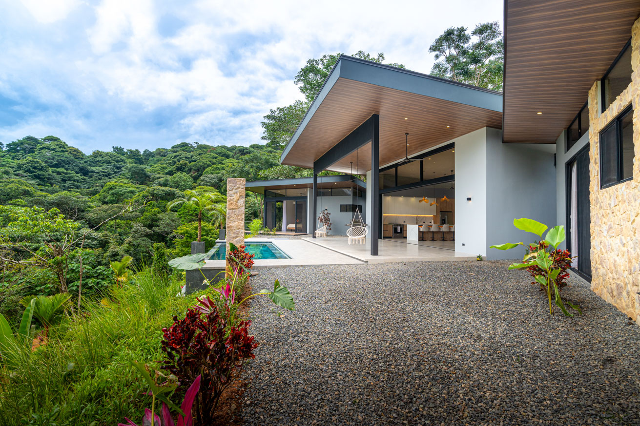 Modern Jungle Retreat with Infinity Pool and Panoramic Mountain Views in Ojochal selected