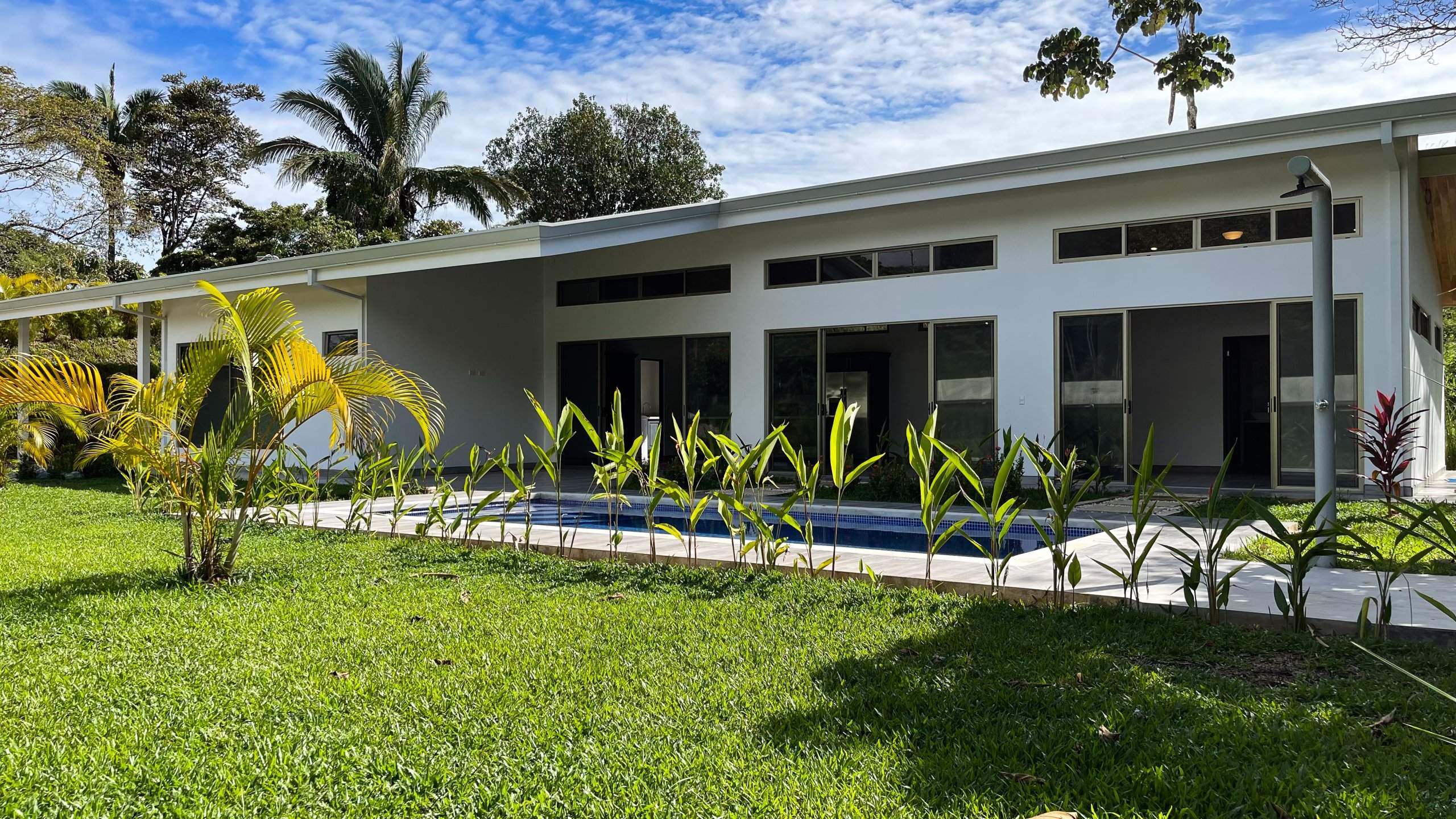 House for Sale in Ojochal Brand New