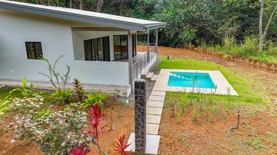 Brand-New Jungle Home on 4.45 Acres in Exclusive Phase 11, Ojochal image 4