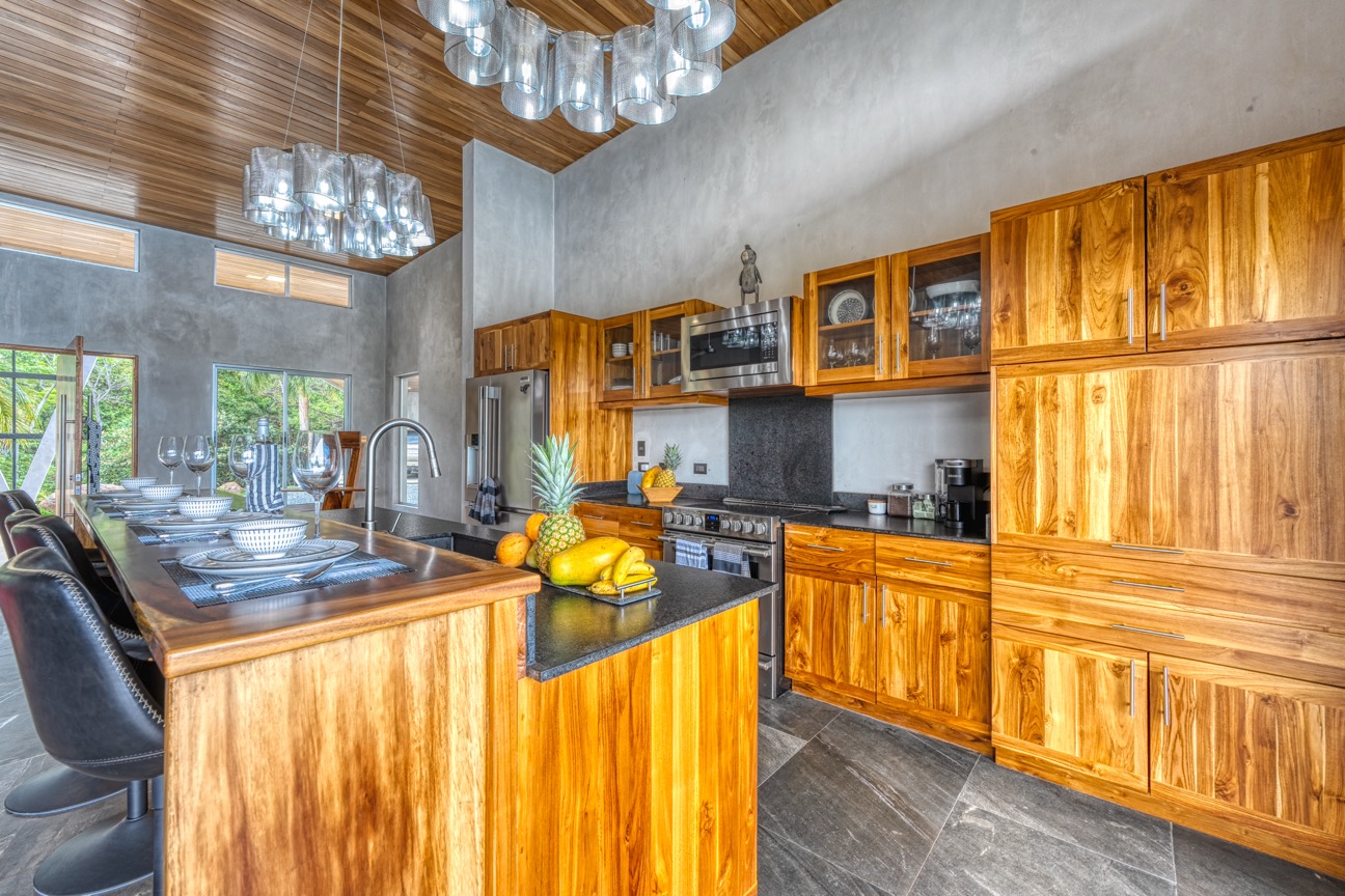 17 Acres Private Estate With Two Homes with Panoramic Views selected