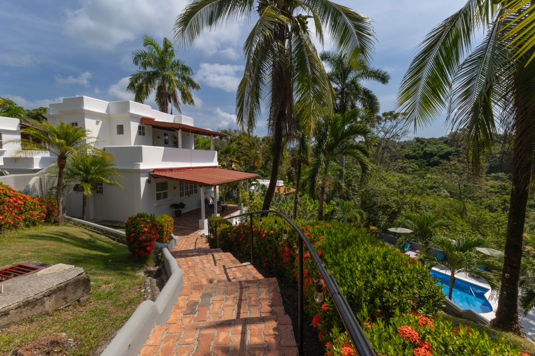 Exceptional Investment Opportunity in the Heart of Manuel Antonio selected