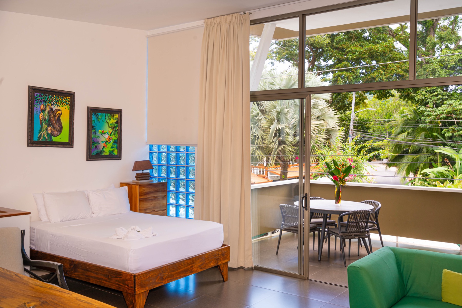 Turnkey Boutique Hotel in Prime Manuel Antonio Beach Location selected