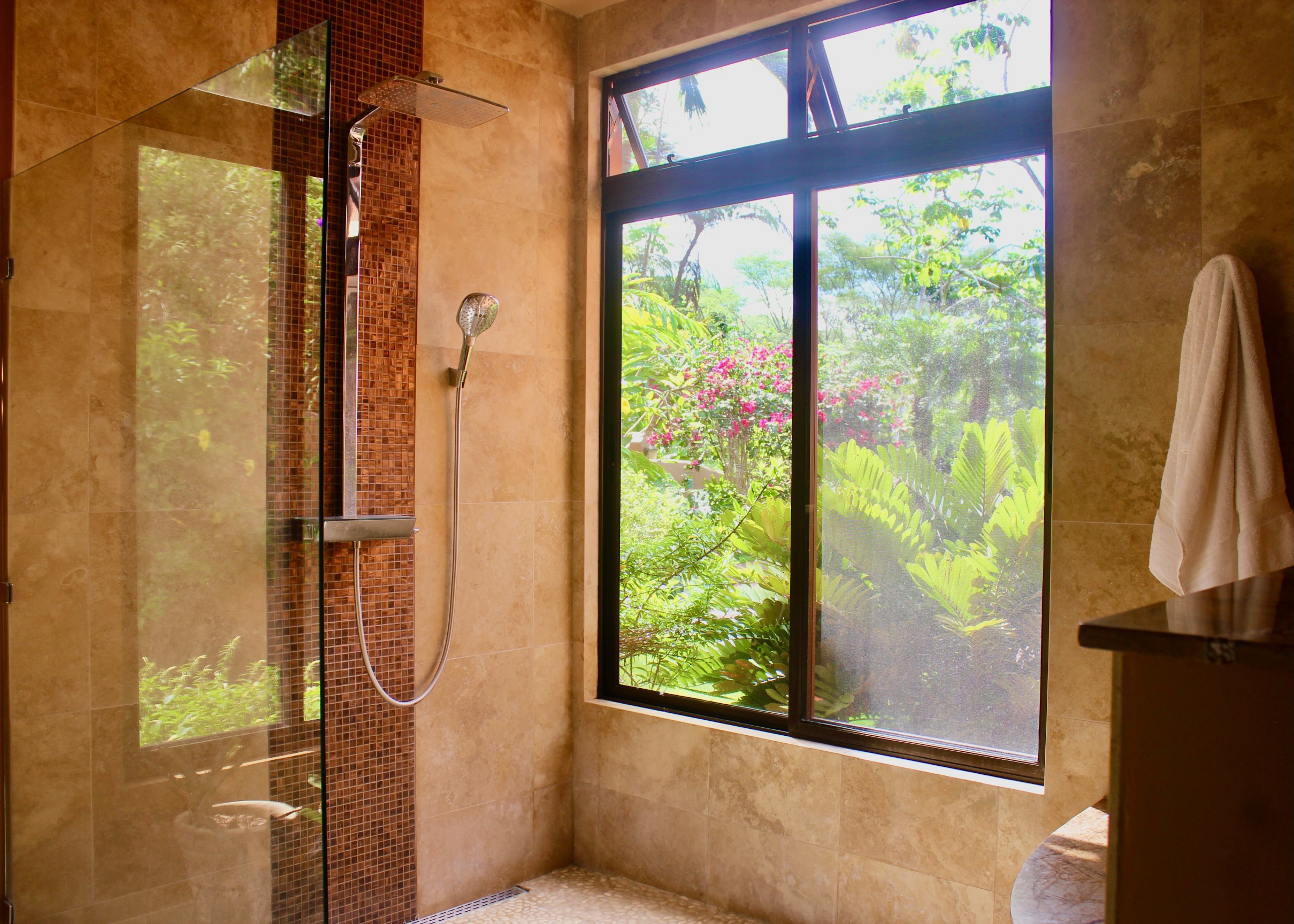 3 Bedroom Ocean View Home, Guest House, and Additional Building Site on 11.35 Acres selected