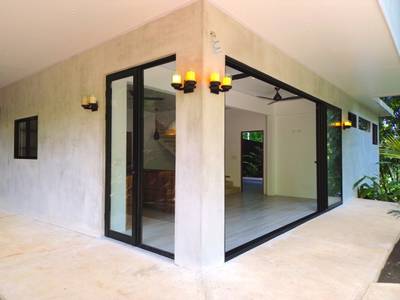 Huge Potential Perfectly Located Retreat Property In Uvita image 5