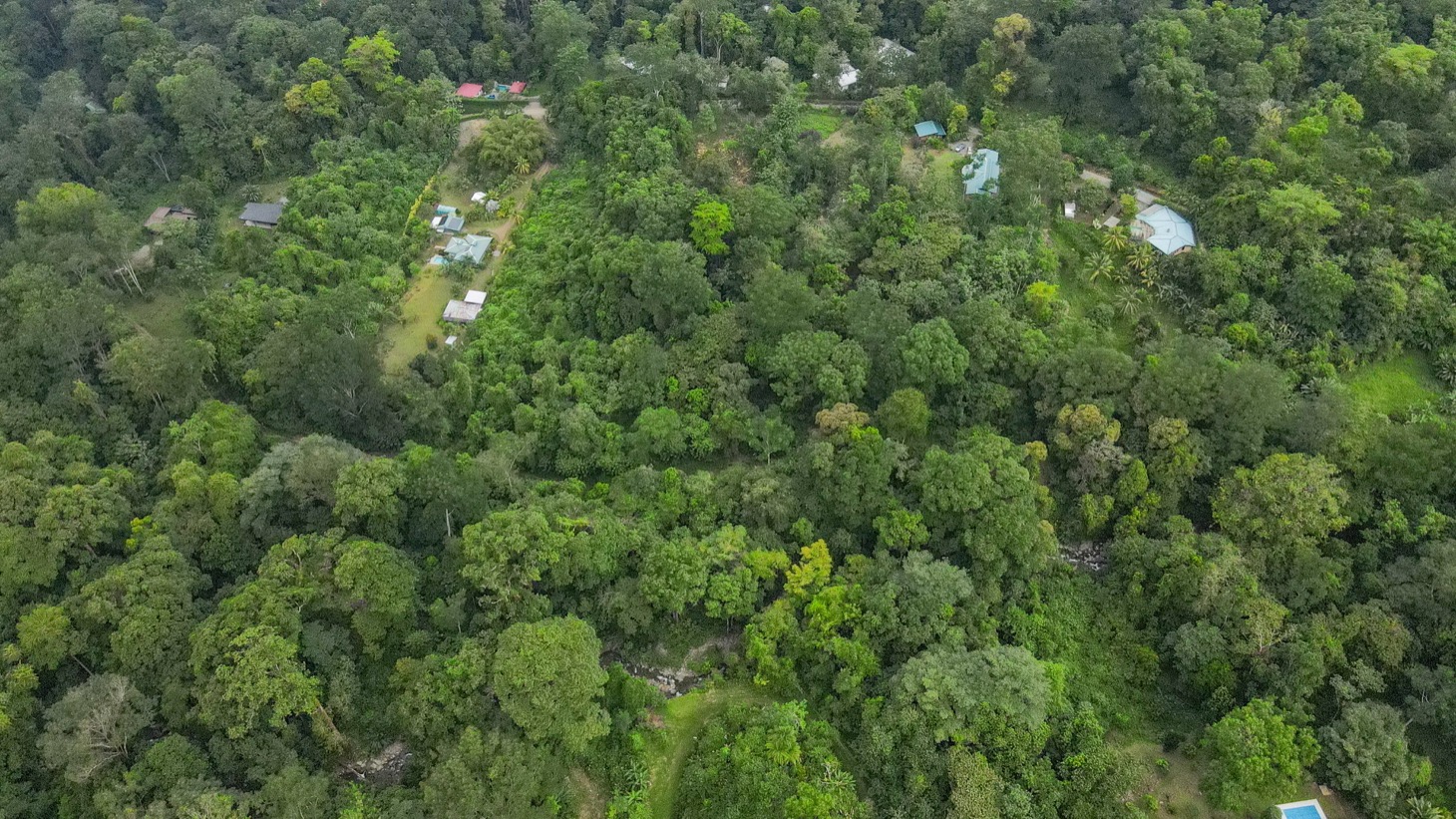 Riverfront Property for Sale in Ojochal, Costa Rica – Nearly 1 Hectare of Flat, Buildable Land selected