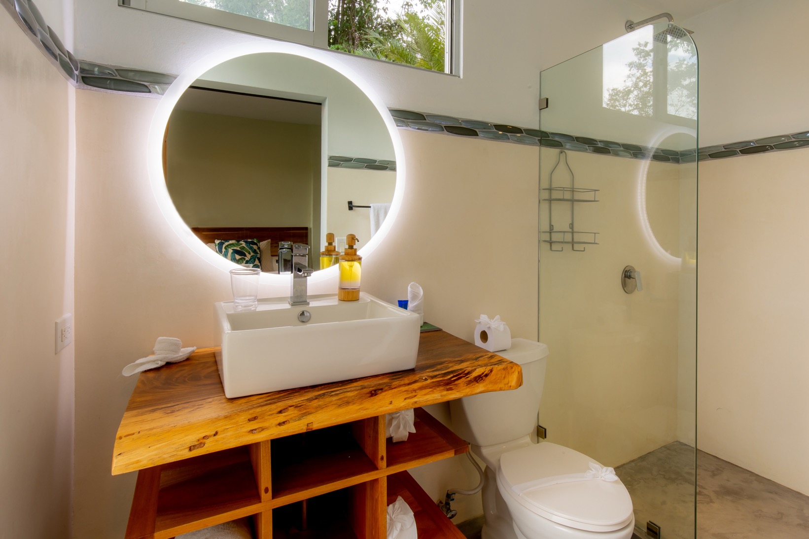 Serene Retreat with Income Potential in Manuel Antonio selected