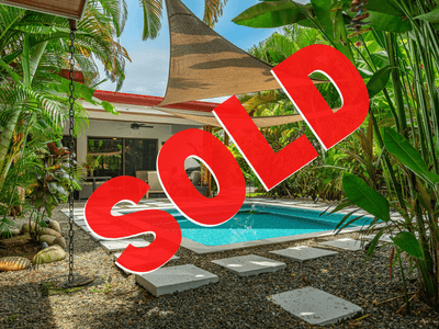 Stylish Modern Home with Private Casita & Pool – Walking Distance to Central Uvita image 1