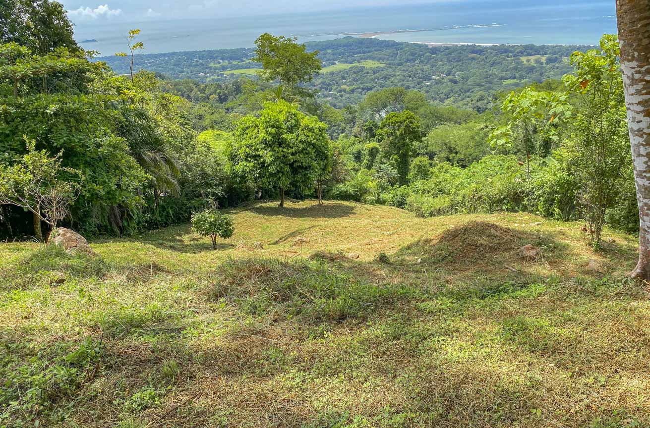 Large Uvita Lot with Whale’s Tail Ocean Views, Sunsets & Legal Water – Ready to Build selected